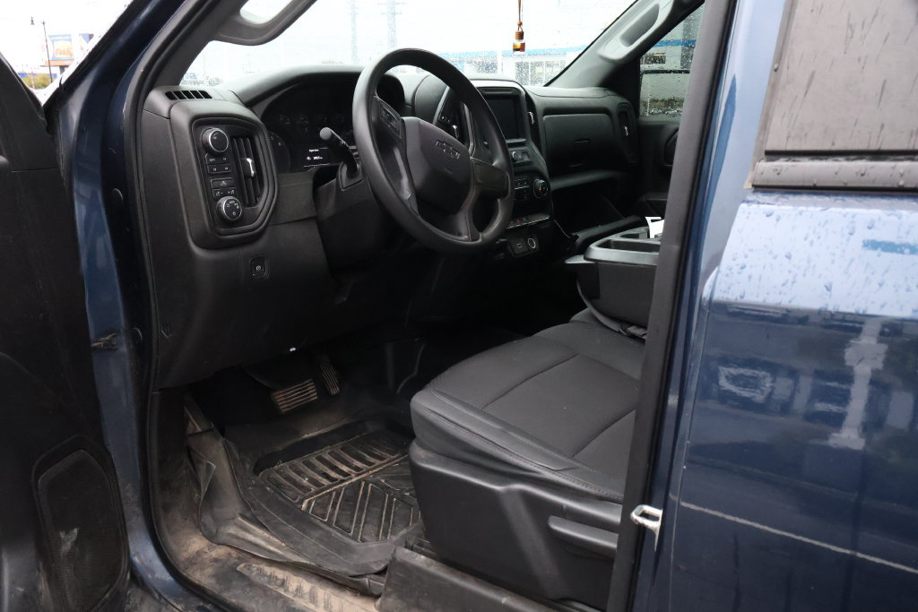 Used 2020 Chevrolet Silverado 1500 Custom Trail Boss w/ Custom Convenience Package AWD/4WD image 9