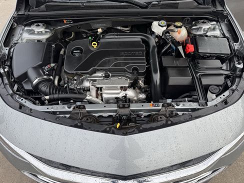 Used 2024 Chevrolet Malibu LT image 31