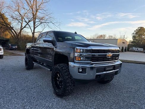 Used 2016 Chevrolet Silverado 2500 LTZ w/ Duramax Plus Package image 11