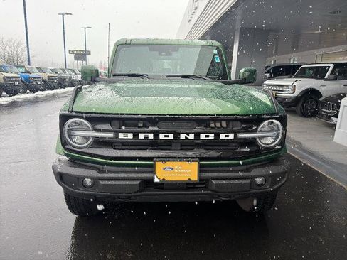 Certified 2025 Ford Bronco Outer Banks AWD/4WD image 2