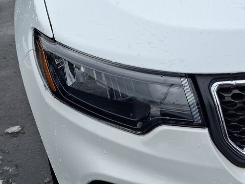 Certified 2023 Jeep Compass Latitude image 9