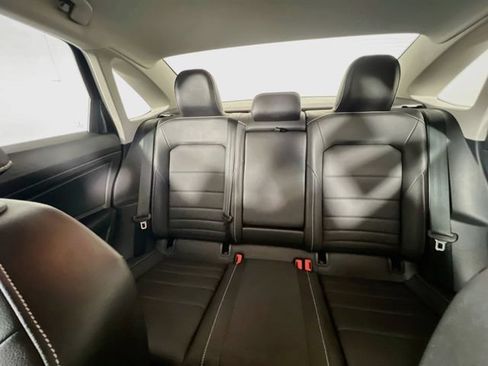 Used 2023 Volkswagen Jetta SE FWD image 26