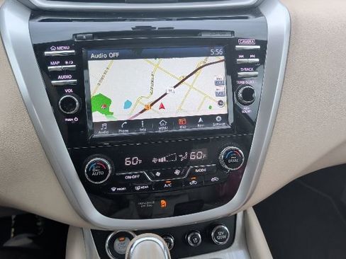 Used 2016 Nissan Murano Platinum image 16