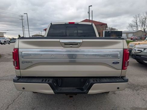 Used 2017 Ford F150 Platinum w/ Equipment Group 701A Luxury image 5