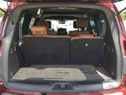 Used 2022 INFINITI QX80 Sensory w/ Cargo Package RWD image 11