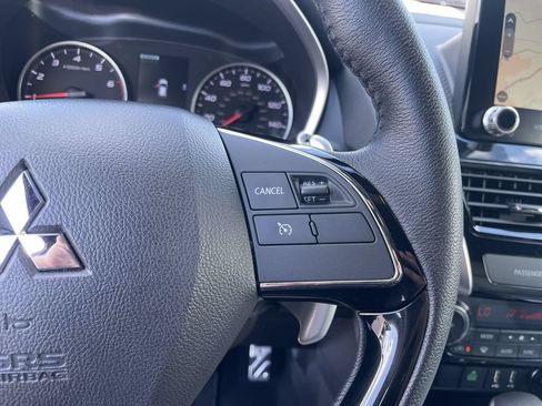 Used 2023 Mitsubishi Eclipse Cross AWD image 17
