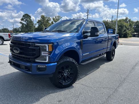 Certified 2022 Ford F250 Lariat w/ Tremor Off-Road Package AWD/4WD image 3