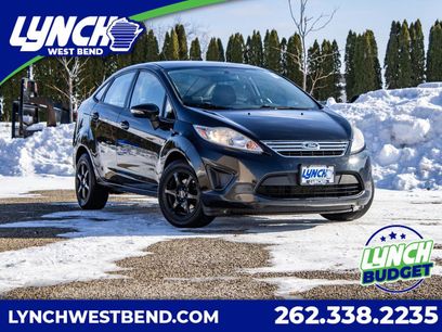 Used 2013 Ford Fiesta SE w/ Moon & Mood Pkg