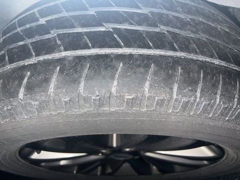 Used 2019 Ford Expedition Limited image 5