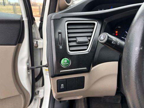 Used 2015 Honda Civic SE image 13