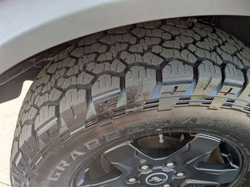Used 2023 Ford Bronco Black Diamond AWD/4WD image 11