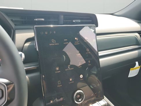 New 2026 GMC Terrain AT4 w/ Technology Package II image 38