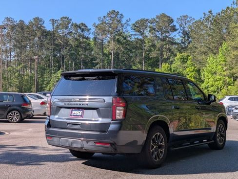 Used 2021 Chevrolet Suburban Z71 w/ Z71 Off-Road Package image 5