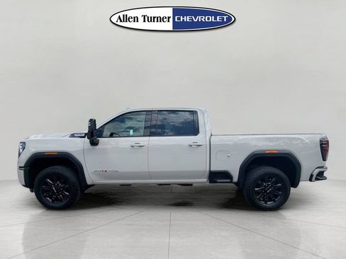 Used 2026 GMC Sierra 2500 AT4 AWD/4WD image 6