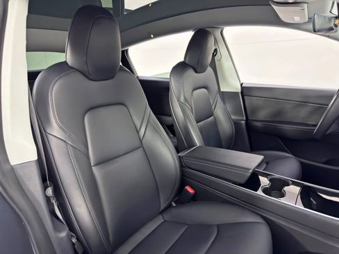 Used 2020 Tesla Model Y Performance image 37