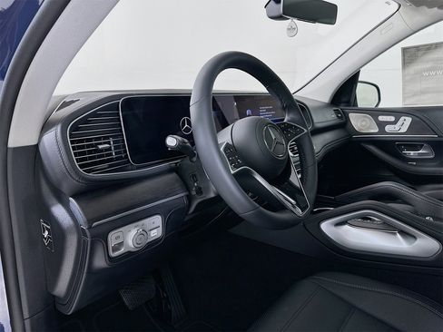 New 2026 Mercedes-Benz GLS 450 GLS 450 image 10