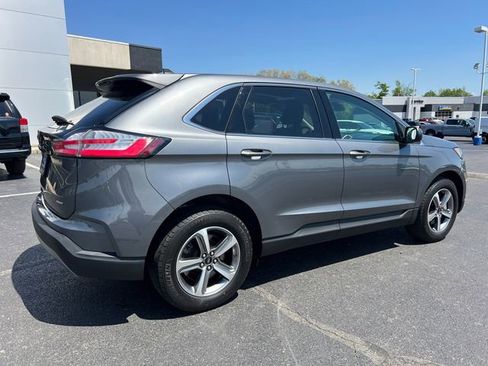 Certified 2024 Ford Edge SEL w/ Convenience Package AWD/4WD image 8