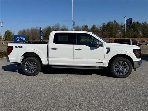 New 2025 Ford F150 XLT w/ Equipment Group 302A MID image 2