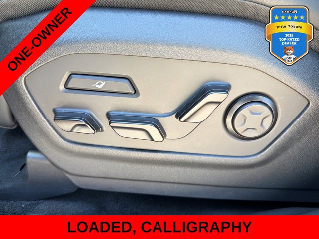 Used 2025 Hyundai Santa Fe Calligraphy w/ Tow & Go Package FWD image 24