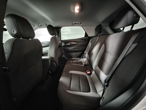 Used 2024 Chevrolet TrailBlazer LT image 23