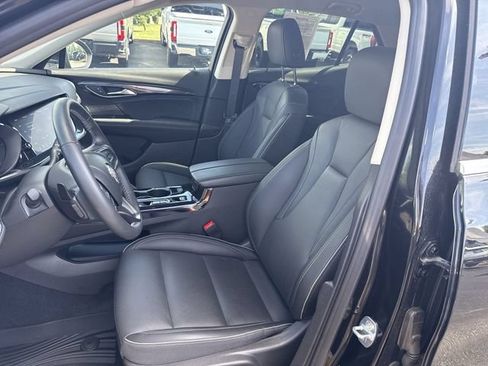 Used 2023 Buick Envision Essence FWD image 15