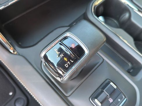 Used 2024 GMC Sierra 1500 AT4X AWD/4WD image 27