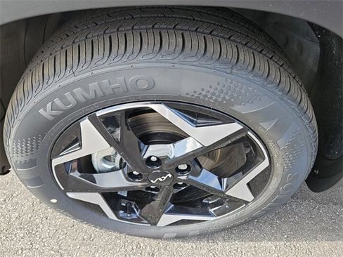 New 2026 Kia Seltos S image 14