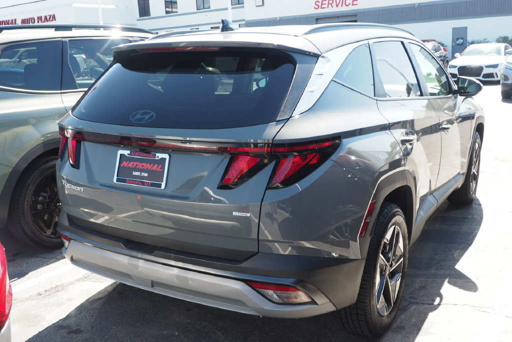 Used 2025 Hyundai Tucson SEL AWD/4WD image 3