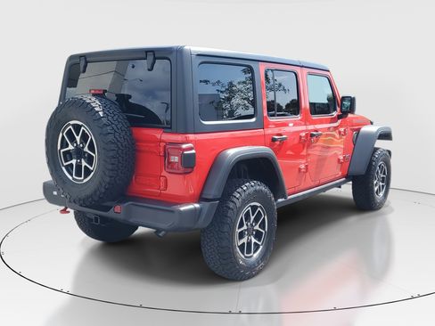 Used 2026 Jeep Wrangler Unlimited Rubicon image 7