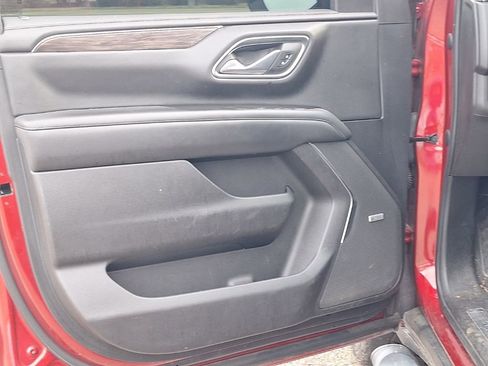 Certified 2022 Chevrolet Tahoe Z71 w/ Z71 Off-Road Package image 35