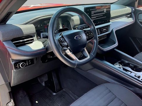 Used 2026 Ford Explorer ST-Line w/ Premium Package RWD image 16