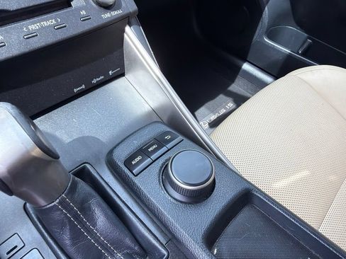 Used 2015 Lexus IS 250 RWD image 27