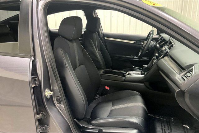 Used 2020 Honda Civic Sport image 7