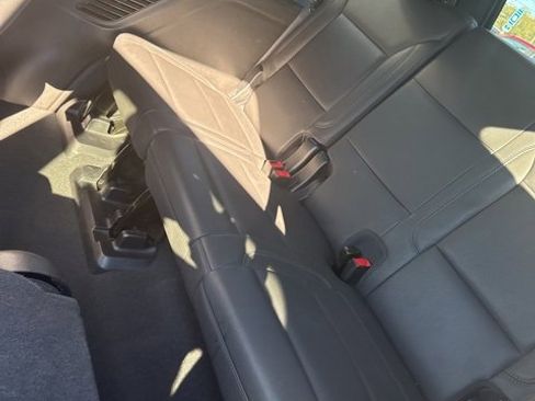 Used 2023 Chevrolet Tahoe LT image 8