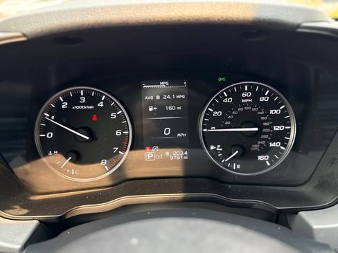 Certified 2024 Subaru Crosstrek 2.0i Premium AWD/4WD image 16