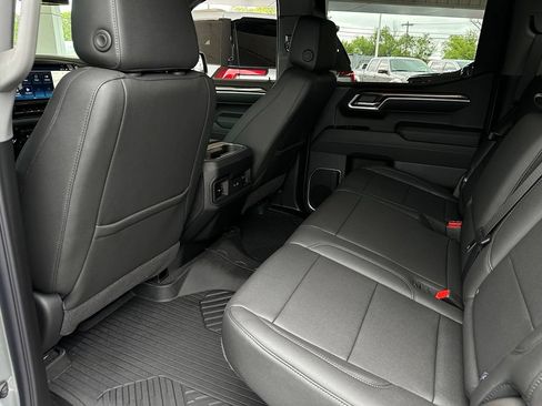 New 2026 Chevrolet Silverado 1500 LT AWD/4WD image 14