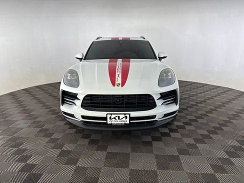 Used 2020 Porsche Macan AWD/4WD image 3