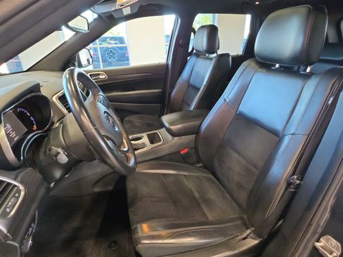 Used 2018 Jeep Grand Cherokee Altitude AWD/4WD image 16