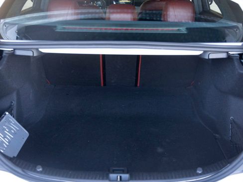 Used 2019 Mercedes-Benz C 300 Sedan image 20