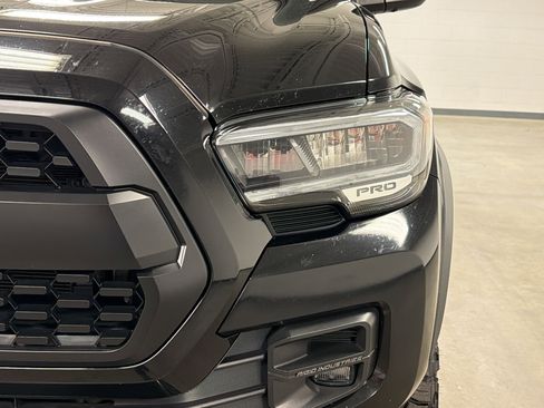 Used 2023 Toyota Tacoma TRD Pro AWD/4WD image 10