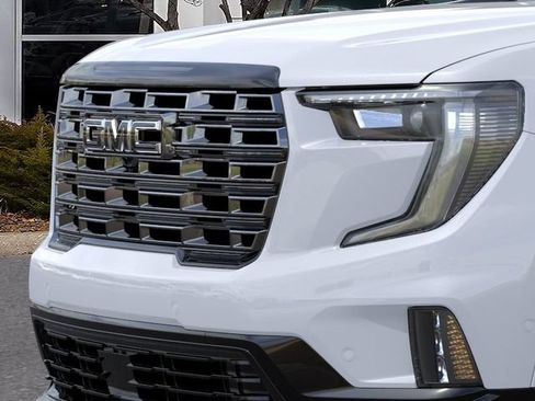 New 2026 GMC Acadia Denali Ultimate AWD/4WD image 13