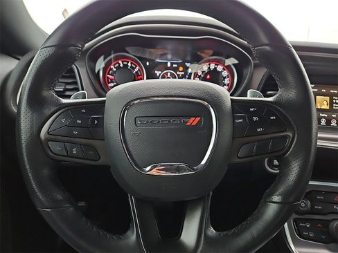 Used 2022 Dodge Challenger R/T image 30