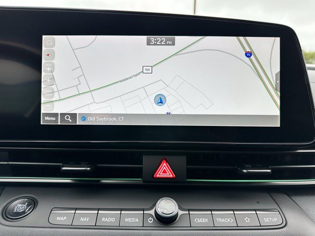 New 2025 Hyundai Elantra SEL FWD image 18