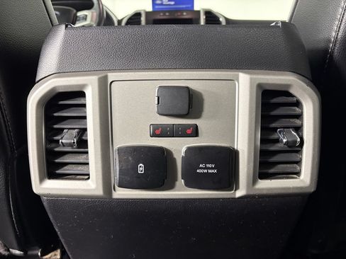 Certified 2018 Ford F150 Lariat w/ Equipment Group 502A Luxury AWD/4WD image 29