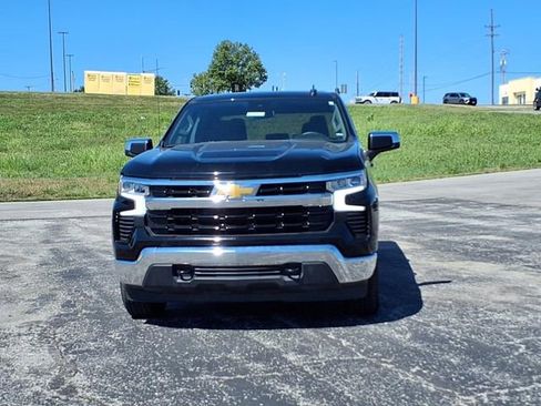 Used 2025 Chevrolet Silverado 1500 LT image 27