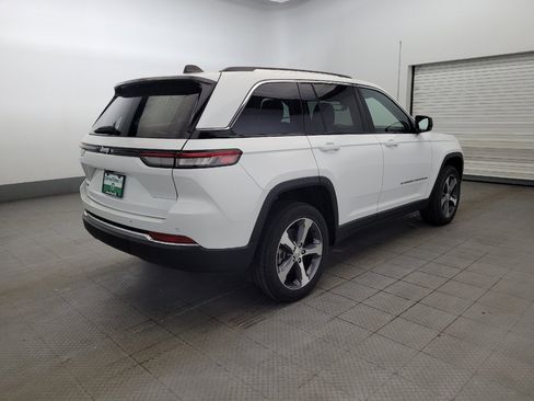 Used 2023 Jeep Grand Cherokee 4WD 4xe image 9