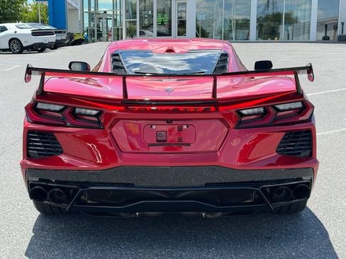 Used 2025 Chevrolet Corvette Stingray Preferred Cpe w/ 2LT RWD image 15