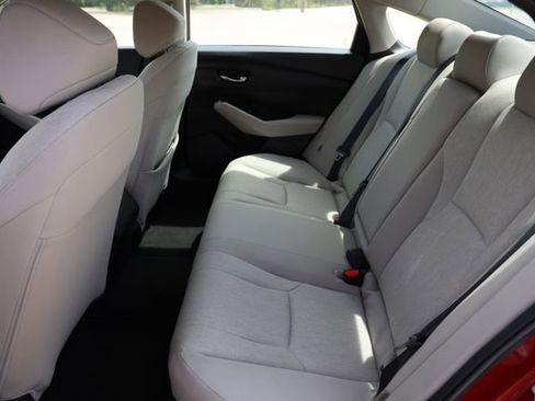 Certified 2023 Honda Accord LX image 12