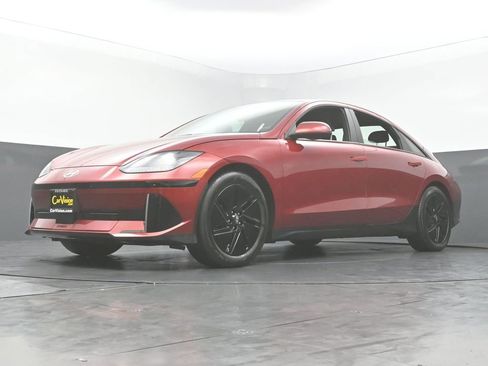 Used 2024 Hyundai Ioniq 6 SE AWD/4WD image 42