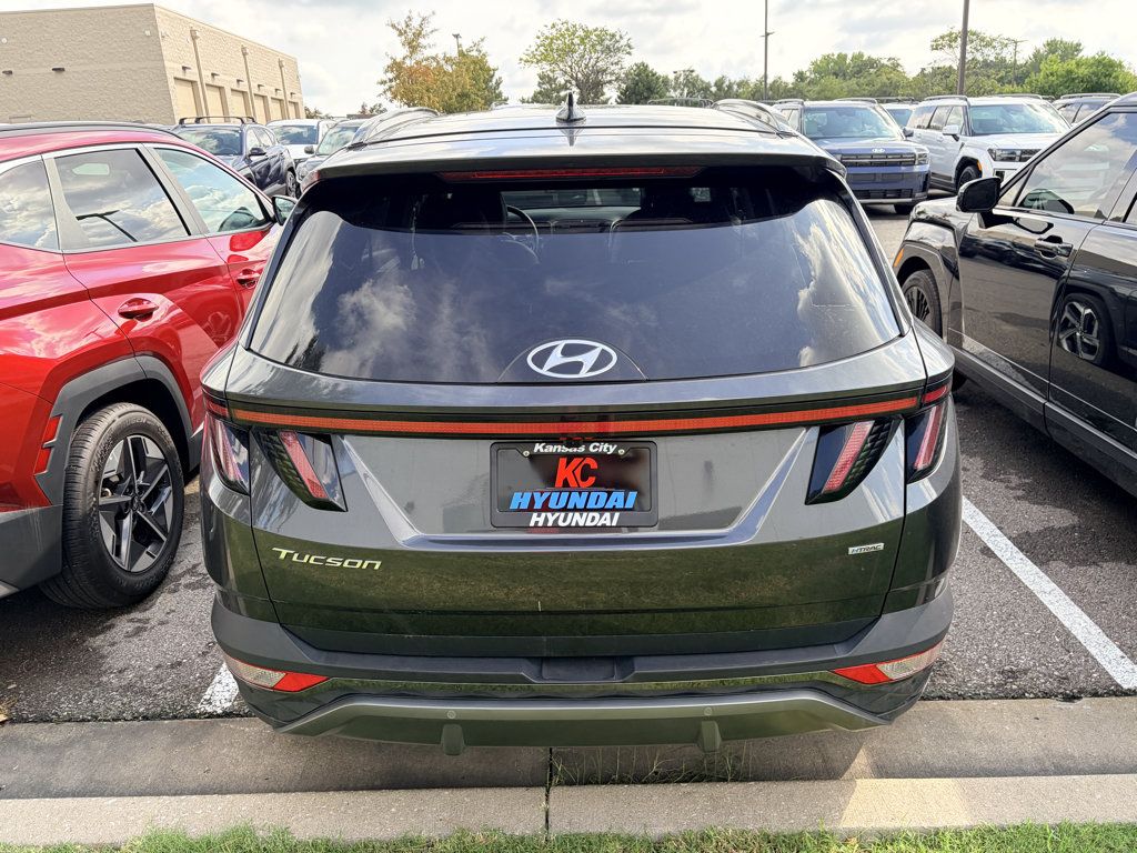 Used 2023 Hyundai Tucson Limited AWD/4WD image 3